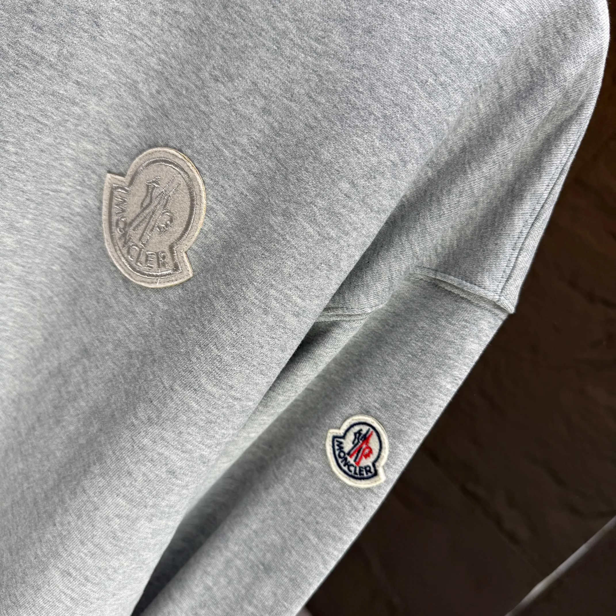 MONCL* * 2025 New Arrival 400 logo ：Black White Blue Gray Sizes：S M L XL XXL